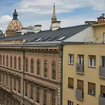 Danubius Erzsebet Center 3* Budapeşte