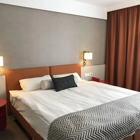Hotel Danubius Erzsebet Center 3*