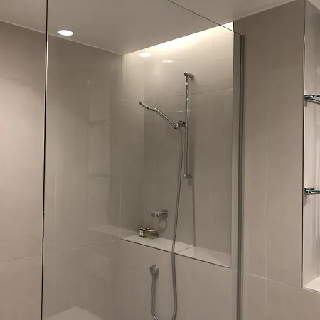 Danubius Erzsebet Center فندق