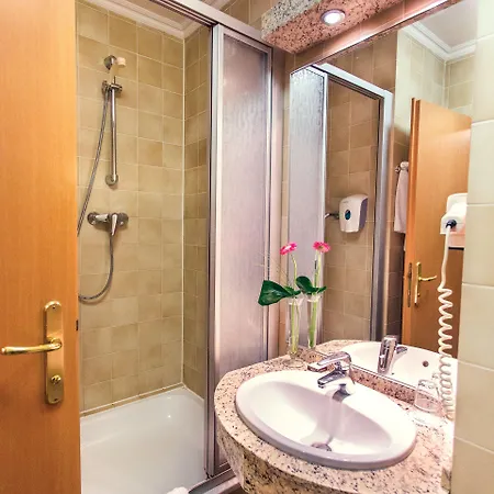 Danubius Erzsebet Center Hotel