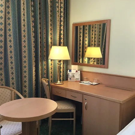 Danubius Erzsébet Center Hotel 3*