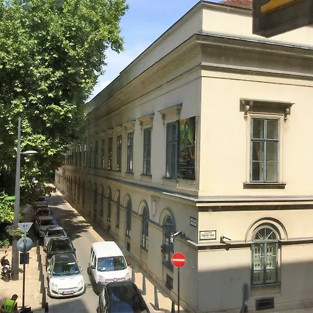 Danubius Erzsébet Center Budapest
