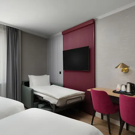 Hotel Danubius Erzsébet Center 3*
