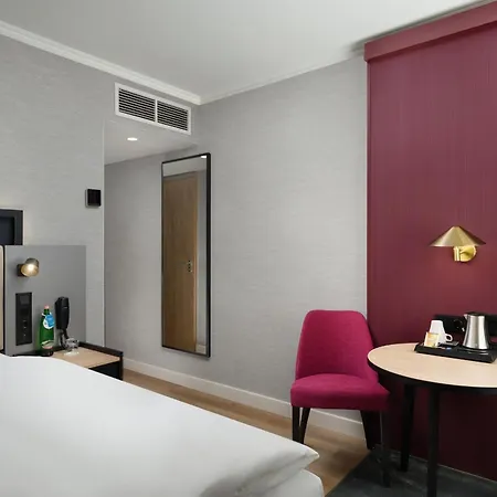 Danubius Erzsébet Center 3*
