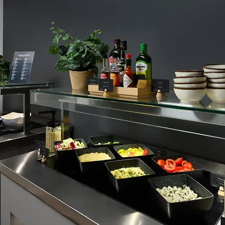 Erzsébet Center Budapest, A Member Of Radisson Individuals 3* Budapest