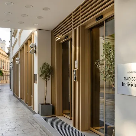 Erzsebet Center Budapest, A Member Of Radisson Individuals 3* Βουδαπέστη