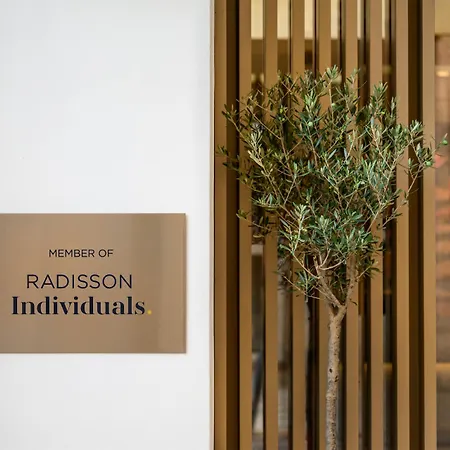 Hotel Erzsebet Center Budapest, A Member Of Radisson Individuals 3*