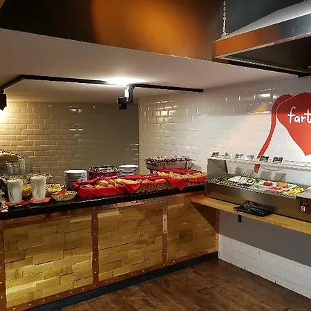 Danubius Erzsebet Center 3*