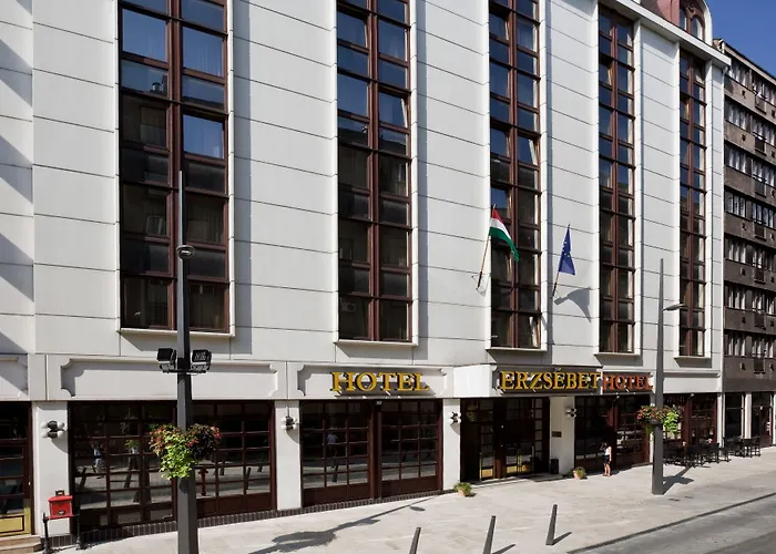 Отель Danubius Erzsebet Center