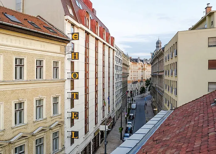 Отель Danubius Erzsebet Center Будапешт