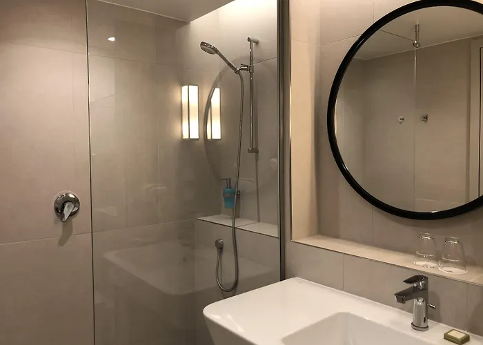 Отель Danubius Erzsebet Center Будапешт
