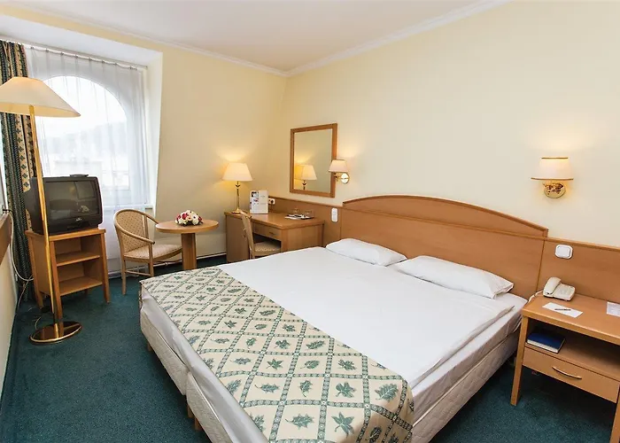 Отель Danubius Erzsebet Center Будапешт